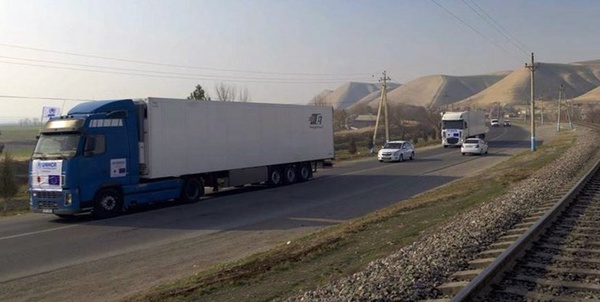 مرکز تجاری در مرز افغانستان