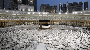 مذاکرات ایران و عربستان برای حج ۱۴۰۶