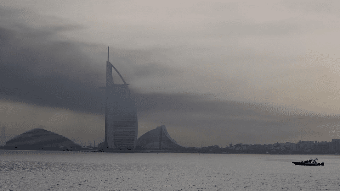 ضربه اسرائیل بر پیکر امارات