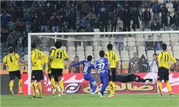 استقلال و سپاهان