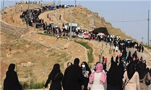 همایش کوهپیمایی بانوان در ارتفاعات خرم آباد
