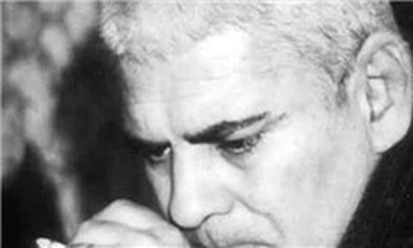 احمد شاملو