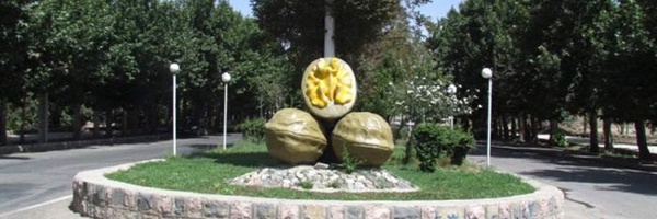 تصویر سربرگ نمایه‌ی ‌یاسین اسفندیارپور‌