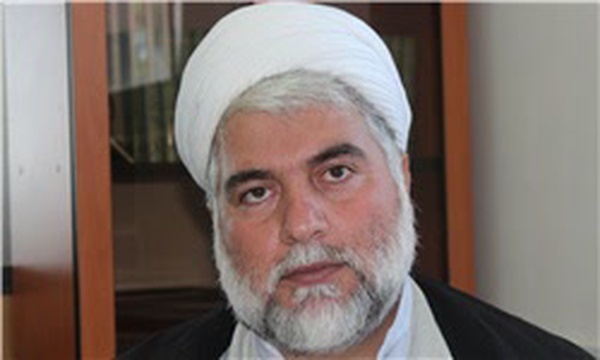 قنبر اکبری