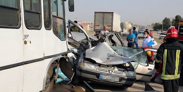 تصادف مینی بوس