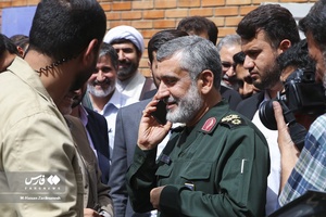 سردار امیرعلی حاجی‌زاده فرمانده نیروی هوافضای سپاه پس از دیدار و گفت و گو با دانشجویان دانشگاه علم و صنعت