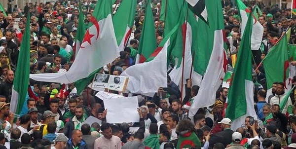 الجزائر