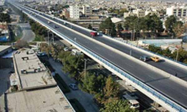 بزرگراه دو طبقه امام خمینی(ره) در اصفهان