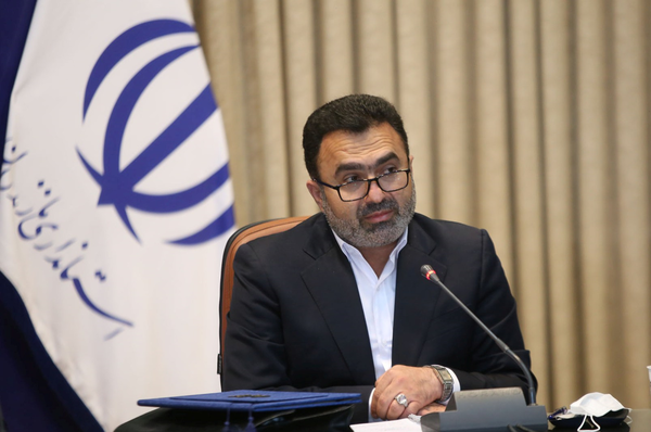 رضا علیخانی