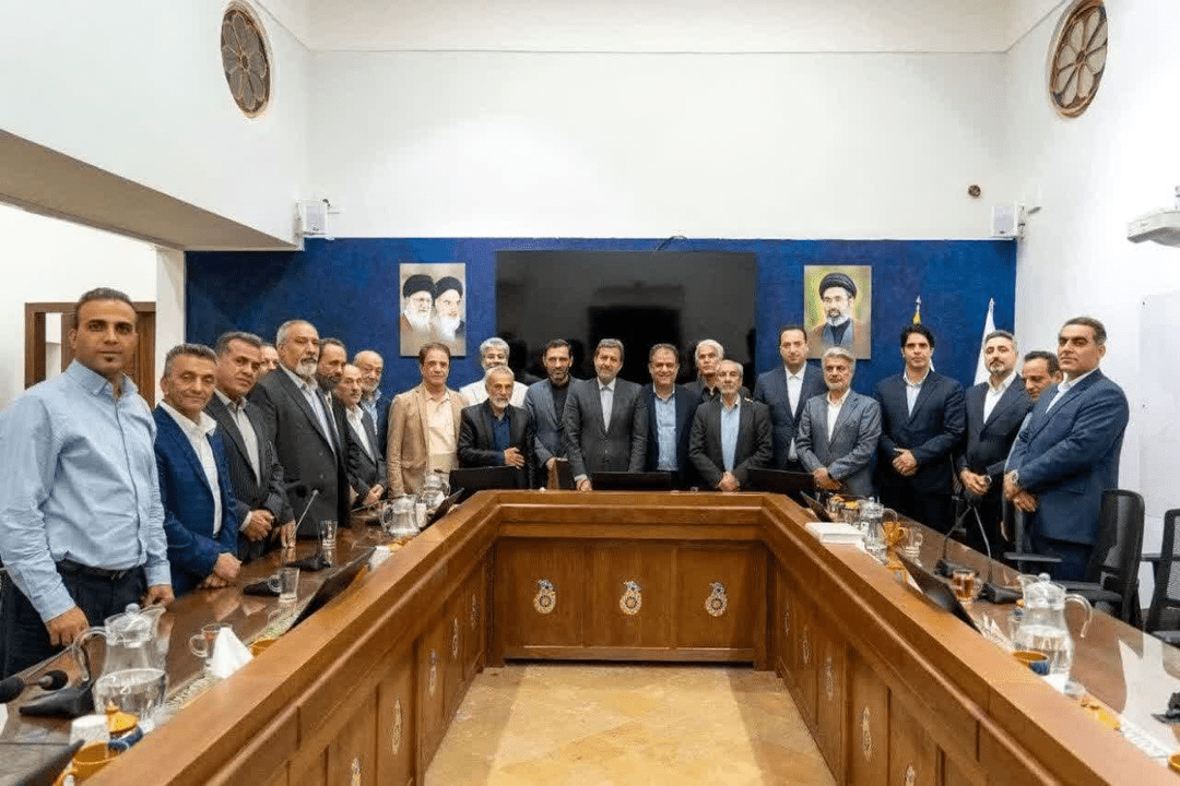 رییس فدراسیون کاراته با استاندار اصفهان دیدار کرد