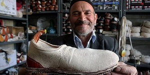 گیوه تزئینی