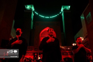 عزاداران حسینی در شب دوم محرم در هیئت عبداللّه بن الحسن