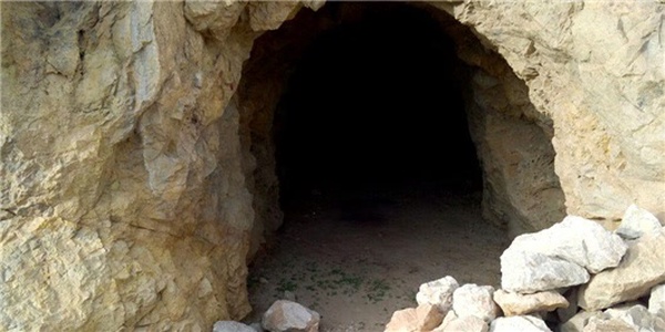 معدن متروکه چاه سرب روستای کلشانه طبس