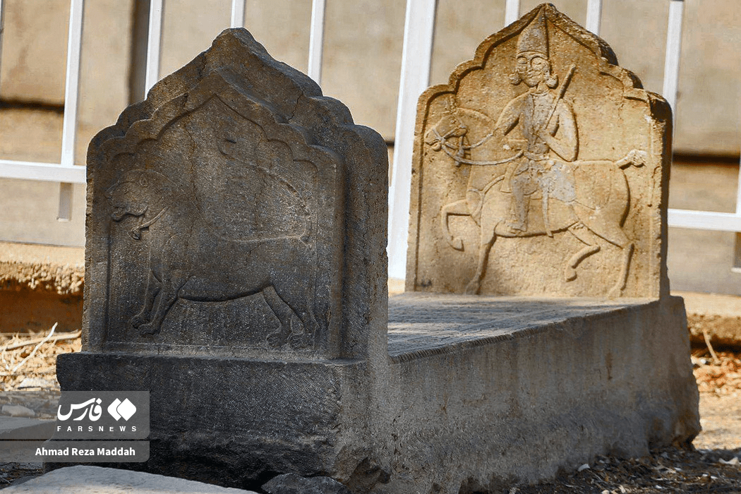 عکس| دارالسلام شیراز؛ روایت هزار سال تاریخ بر سنگ‌مزارهای کهن