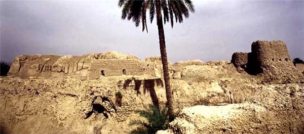 قلعه دزدک سراوان