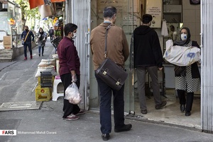 نانوایی  واقع در خیابان کارگرشمالی