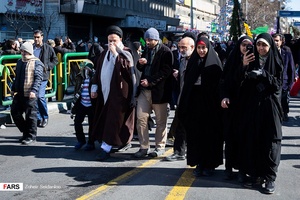حضور شخصیت ها در راهپیمایی ۲۲ بهمن