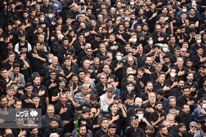 عکس‌| اجتماع باشکوه و عظیم اردبیلی‌ها در عزاداری تاسوعای حسینی 