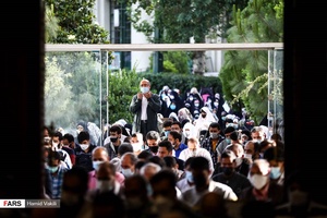  اقامه نماز عید سعید فطر 1400 در دانشگاه تهران