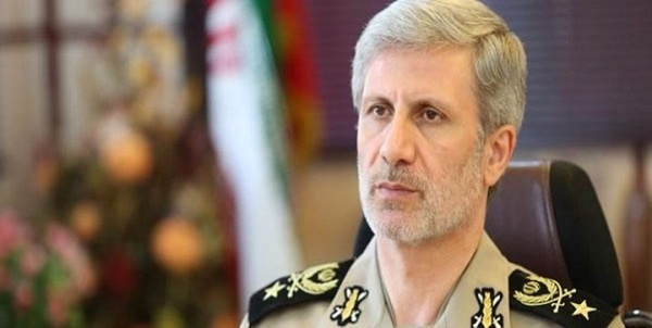 امیر حاتمی وزیر دفاع