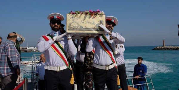 شهید گمنام جزیره خارگ
