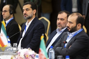 محمد شجاعیان مدیرعامل خبرگزاری مهر، پیام تیرانداز مدیرعامل خبرگزاری فارس، حامد شیخ‌پور سردبیر اخبار خارجی خبرگزاری فارس در مجمع عمومی اوآنا