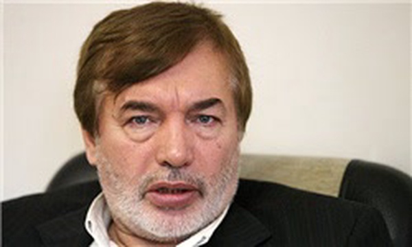 محمد عظیمی مدیر عامل موسسه نمایشگاه های فرهنگی ایران