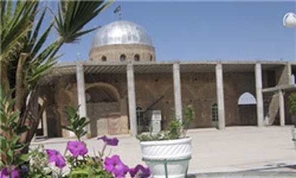 امامزاده در روستای میم