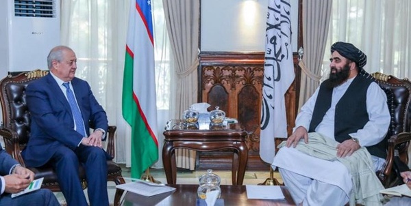 وزیر خارجه طالبان و کاملوف
