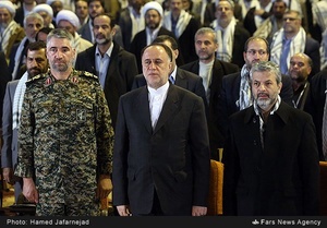 کامران دانشجو،حاجی بابایی و سردار علی فضلی در مجمع عالی بسیج مستضعفین