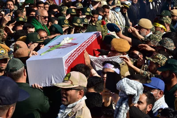تشییع پیکر پاک شهید گمنام در شلمچه