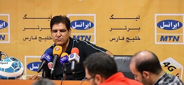رضا مهاجری