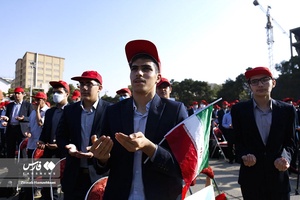 نواخته شدن زنگ آغاز سال تحصیلی جدید در دبیرستان البرز