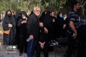 تشییع یکی از جانباختگان حادثه ریزش ساختمان متروپل آبادان