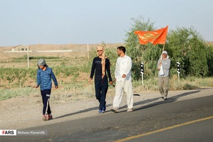 کاروان پیاده از بهشت تا بهشت