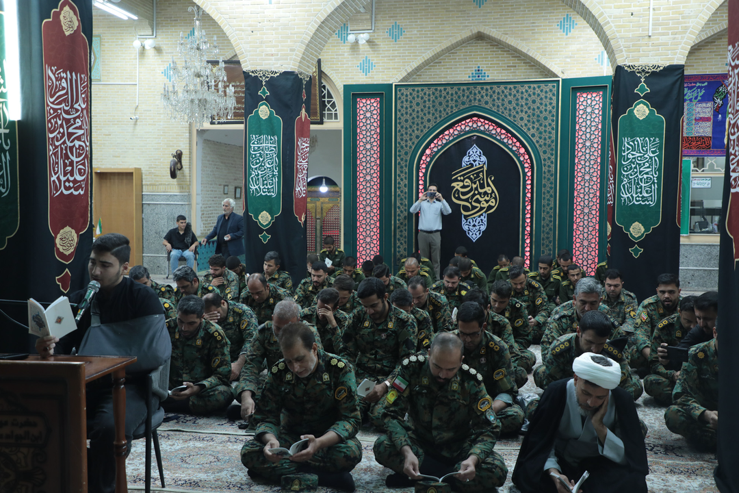 تصاویر/ اقامه دعای کمیل و ندبه در حرم حضرت موسی مبرقع(ع) قم