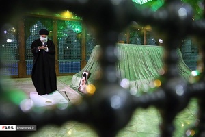 حضور رهبر انقلاب در ||| مرقد امام خمینی(ره) و گلزار شهدا 