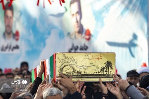 تشییع پیکر مطهر هشت شهید گمنام دفاع مقدس در تبریز