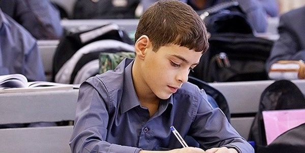 دانش آموز