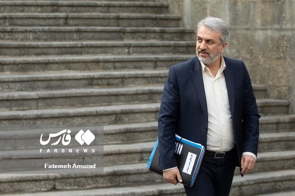 سیدرضا فاطمی امین وزیر صمت درحاشیه هیئت دولت