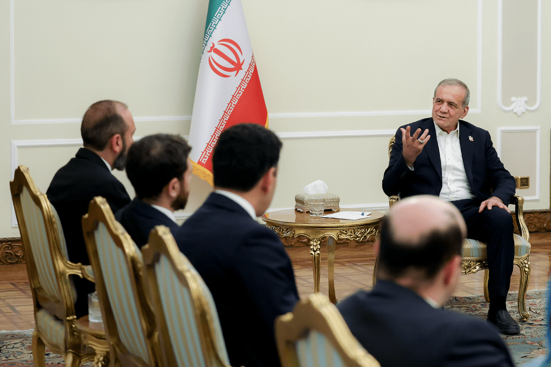گزارش تصویری دیدار وزیر امور خارجه ارمنستان با رئیس‌جمهور