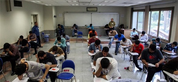 بازدید خدایی از کنکور