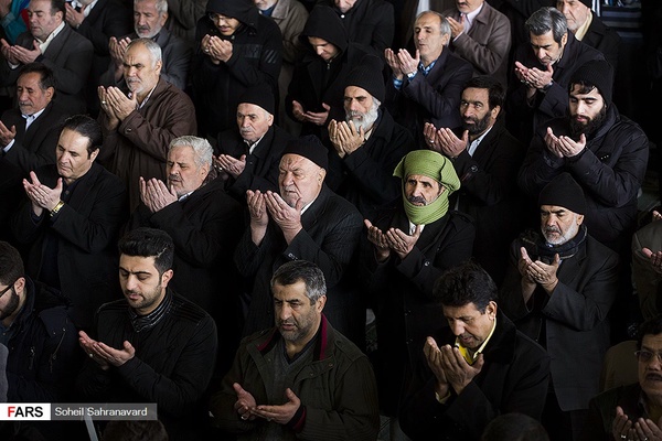 نماز جمعه بیست و دوم بهمن به امامت آیت الله امامی کاشانی در دانشگاه تهران