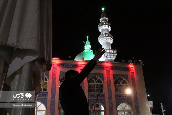 شب قدر کرمانی‌ها در جوار مزار «حاج قاسم» 