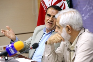 نمازی عضو شورای مرکزی حزب کارگزاران در میزگرد بررسی تحزب در ایران 