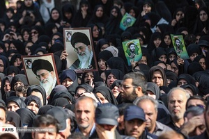 تشییع پیکر مطهر ۵ شهید تازه تفحص و شناسایی شده دفاع مقدس و دو شهید مدافع حرم در اصفهان