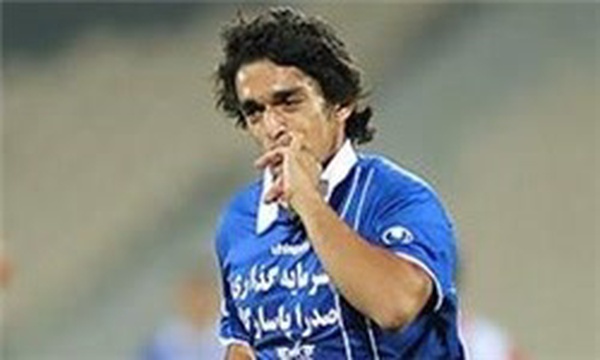 میثم بائو و استقلال