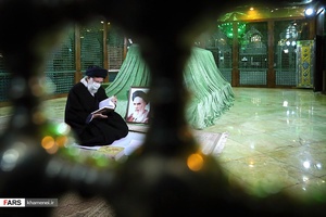 حضور رهبر معظم انقلاب در مرقد مطهر امام (ره)