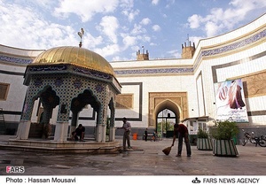 غبارروبی مساجد در استقبال از ماه مهمانی خدا