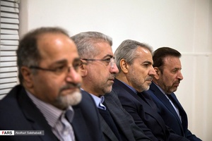 نشست خبری رئیس‌جمهور با اصحاب رسانه در یزد